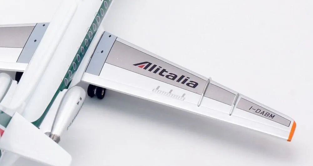 INFLIGHT 200 CARAVELLE ALITALIA REG: I-DABM