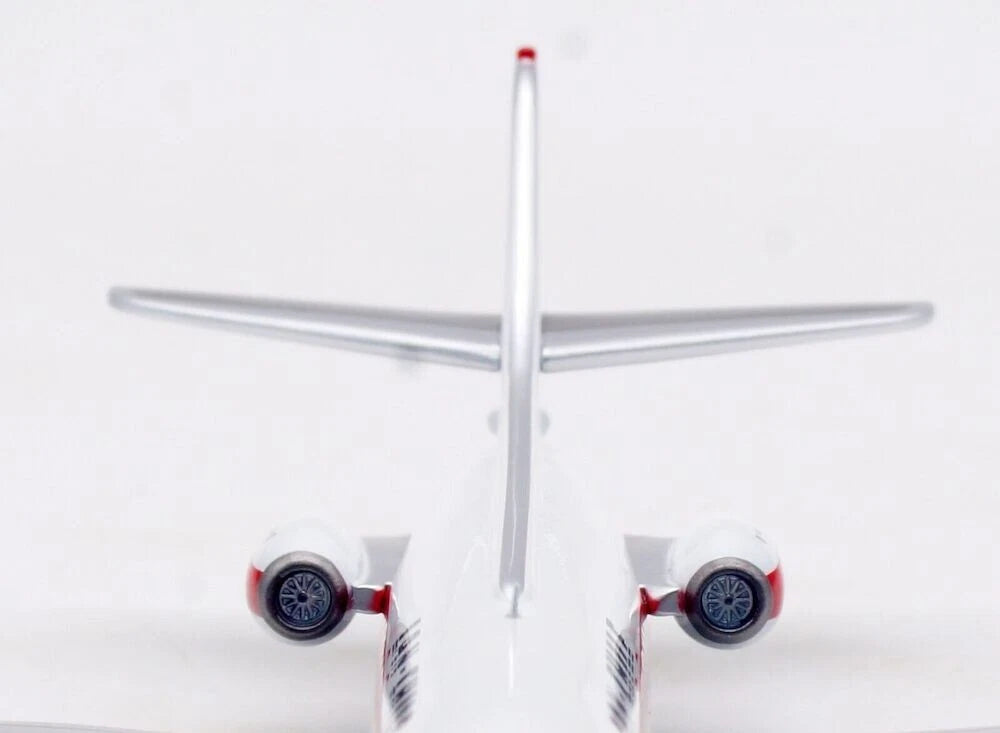 INFLIGHT 200 SE-210 LAN CHILE REG: CC-CCP POLISHED
