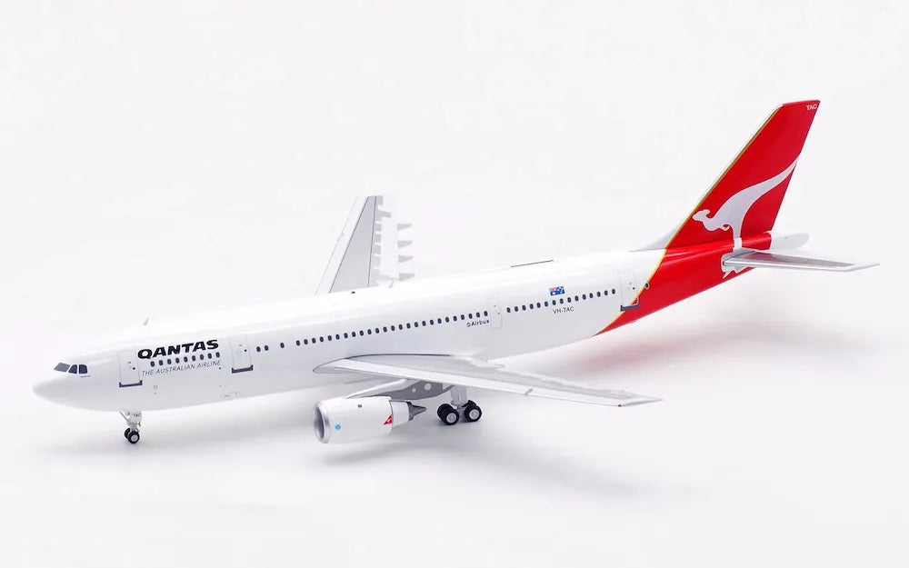 INFLIGHT 200 A300B4-203 QANTAS REG: VH-TAC