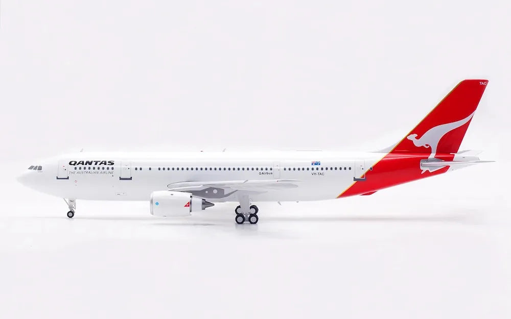 INFLIGHT 200 A300B4-203 QANTAS REG: VH-TAC