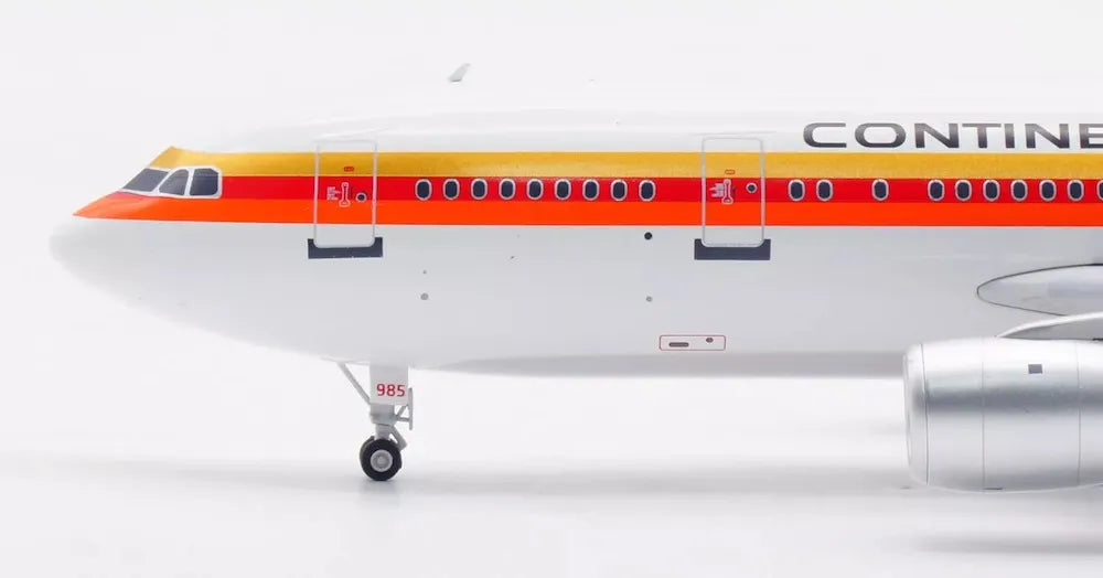 INFLIGHT 200 A300-B4 103 CONTINENTAL REG: N217EA
