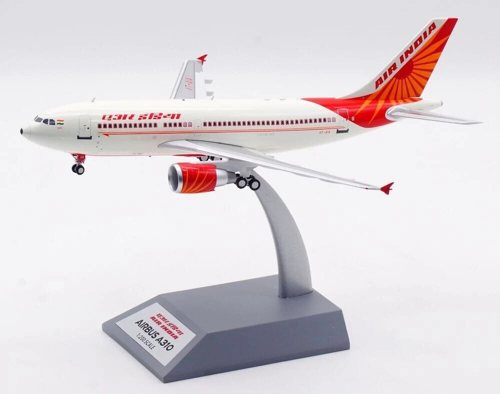 INFLIGHT 200 A310-324 AIR INDIA REG: VT-AIA