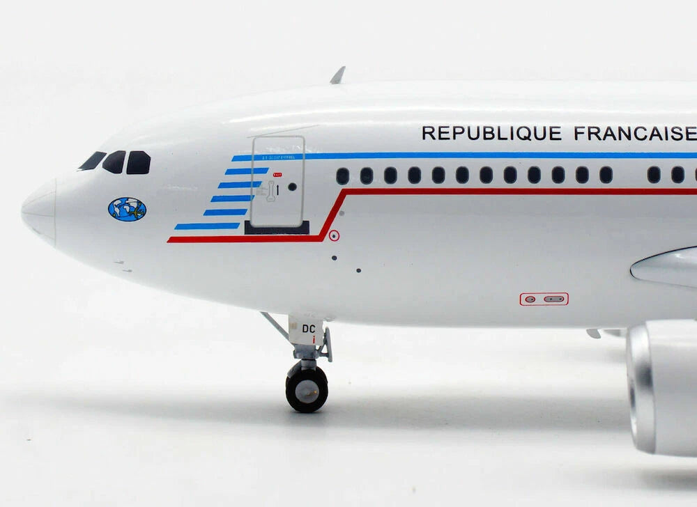 INFLIGHT 200 A310-304 FRENCH AIR FORCE REG: F-RADC