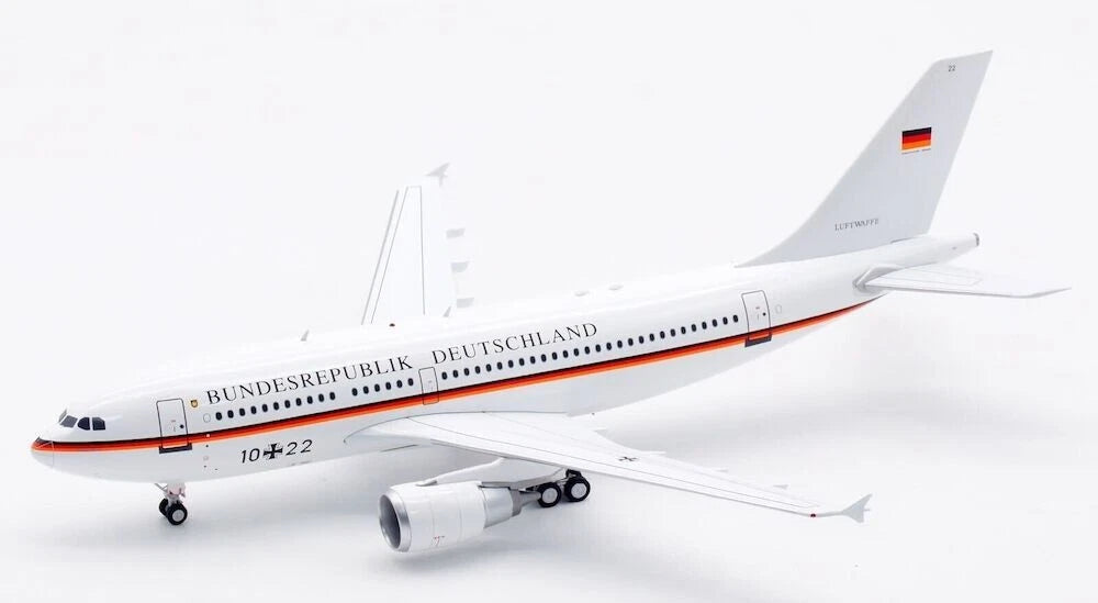 INFLIGHT 200 A310-304 LUFTWAFFE REG: 10+22