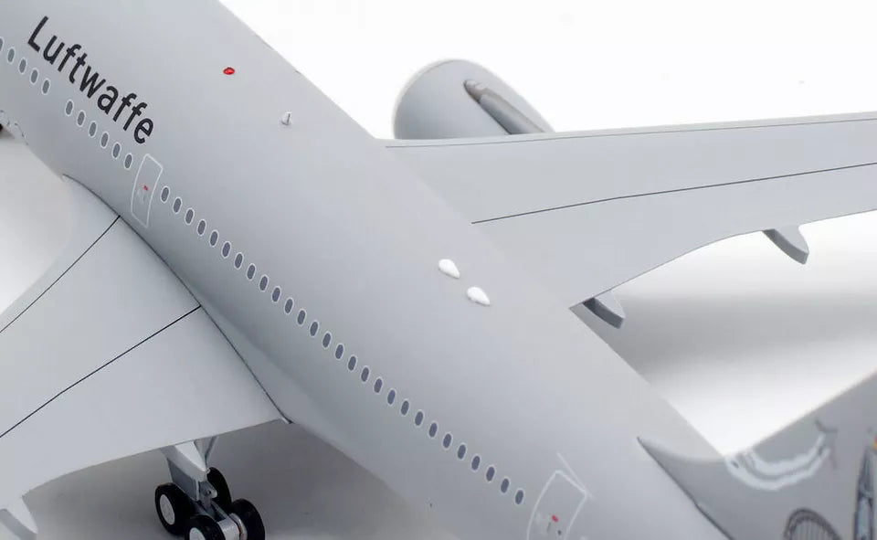 INFLIGHT 200 A310-304 LUFTWAFFE REG: 10+23
