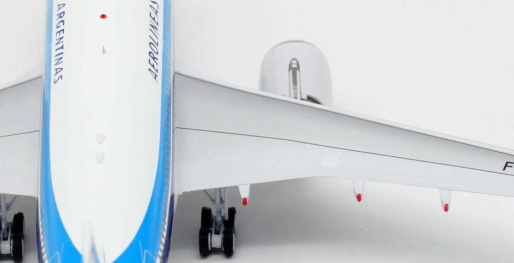 INFLIGHT 200 AEROLINEAS ARGENTINAS A310-324 REG: F-OGYR