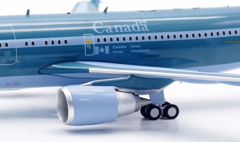 INFLIGHT 200 CC-150 POLARIS (A310-304(F) CANADIAN AIR FORCE REG: 15004
