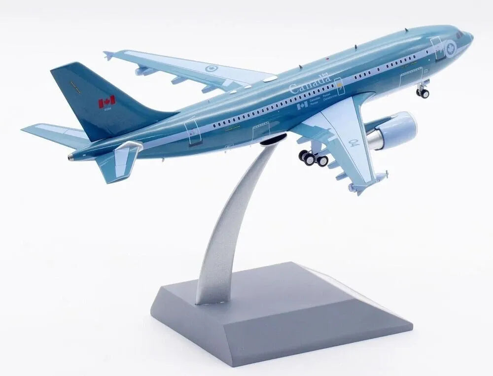 INFLIGHT 200 CC-150 POLARIS (A310-304(F) CANADIAN AIR FORCE REG: 15004