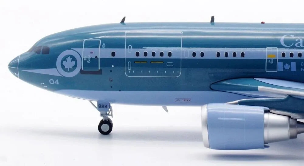 INFLIGHT 200 CC-150 POLARIS (A310-304(F) CANADIAN AIR FORCE REG: 15004