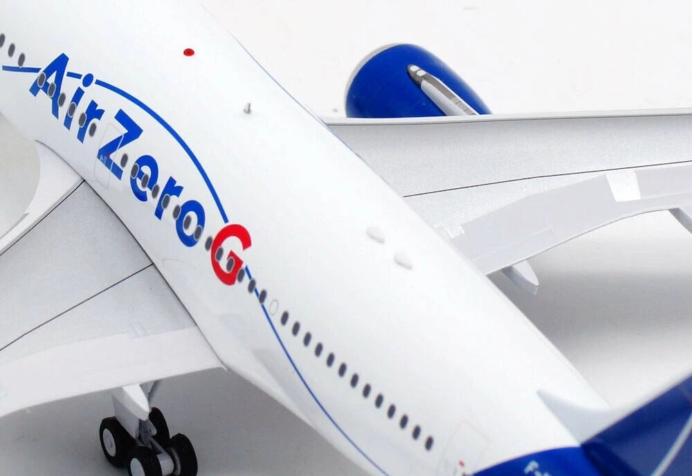 INFLIGHT 200 A310-304 NOVESPACE REG: F-WNOV