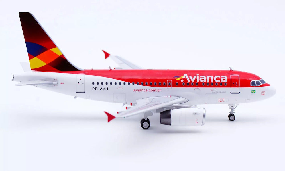 INFLIGHT 200 A318-121 AVIANCA BRASIL REG: PR-AVH