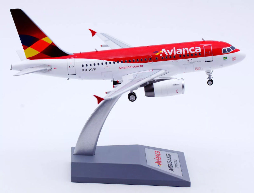 INFLIGHT 200 A318-121 AVIANCA BRASIL REG: PR-AVH