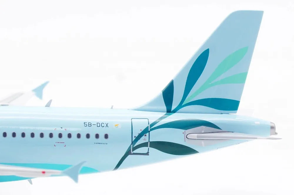 INFLIGHT 200 A319-114 CYPRUS AIRWAYS REG: 5B-DCX