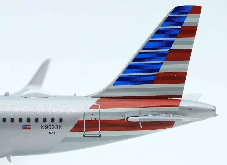 INFLIGHT 200 A319-115 AMERICAN AIRLINES REG: N9023N