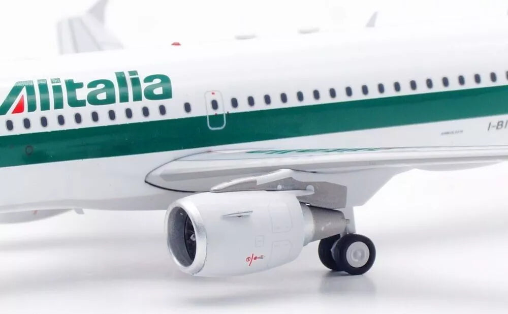 INFLIGHT 200 A319-112 ALITALIA REG: I-BIMA