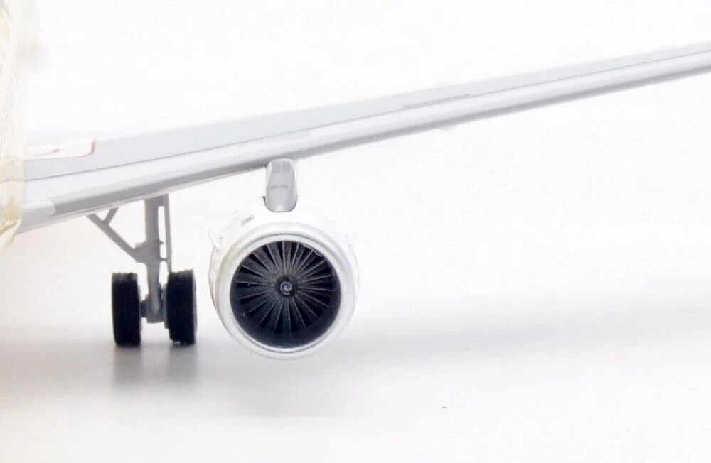 INFLIGHT 200 A319 ETIHAD REG: A6-EIE