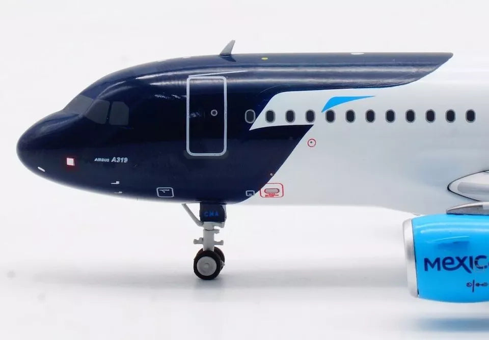 INFLIGHT 200 A319-112 MEXICANA REG: XA-CMA