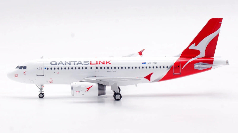 INFLIGHT 200  A319-132 QANTASLINK (NETWORK AVIATION) REG: VH-8NP