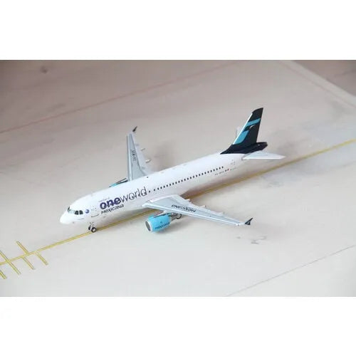 INFLIGHT 200 ONEWORLD MEXICANA A320-214 REG: XA-MXK
