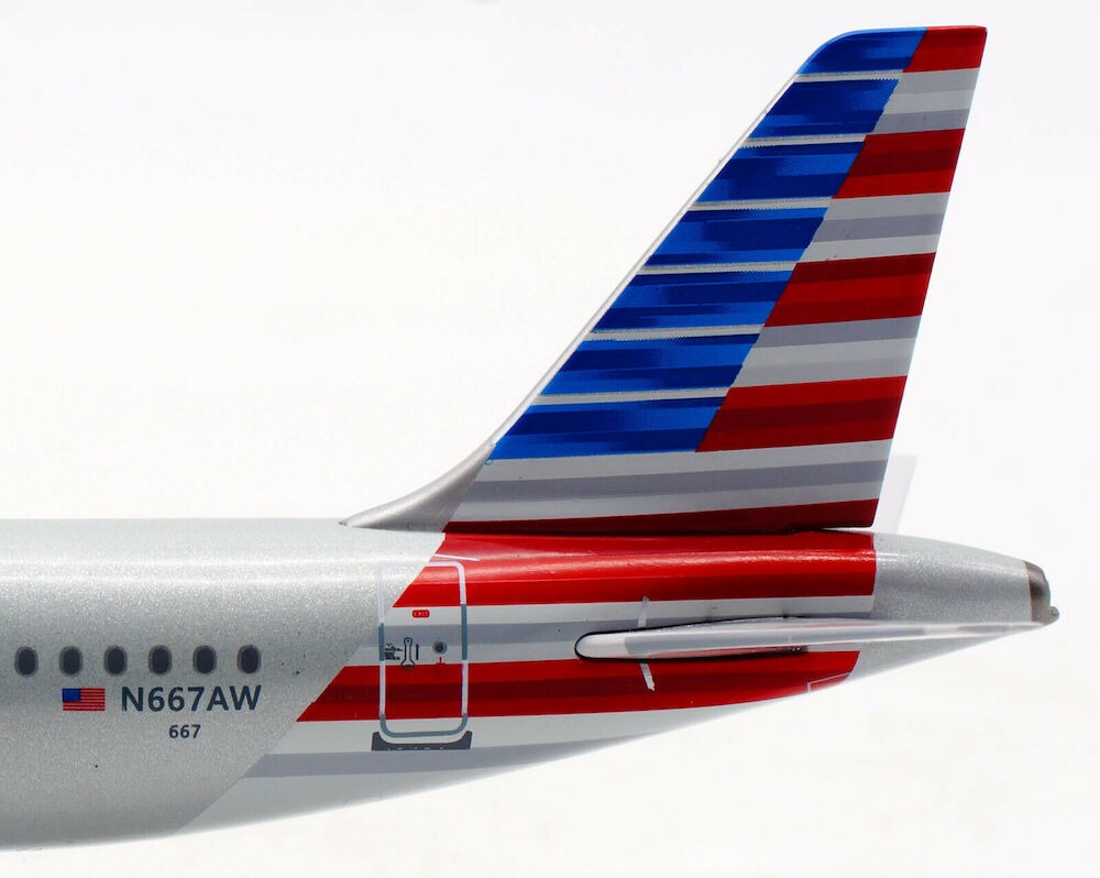 INFLIGHT 200 A320-232 AMERICAN AIRLINES REG: N667AW