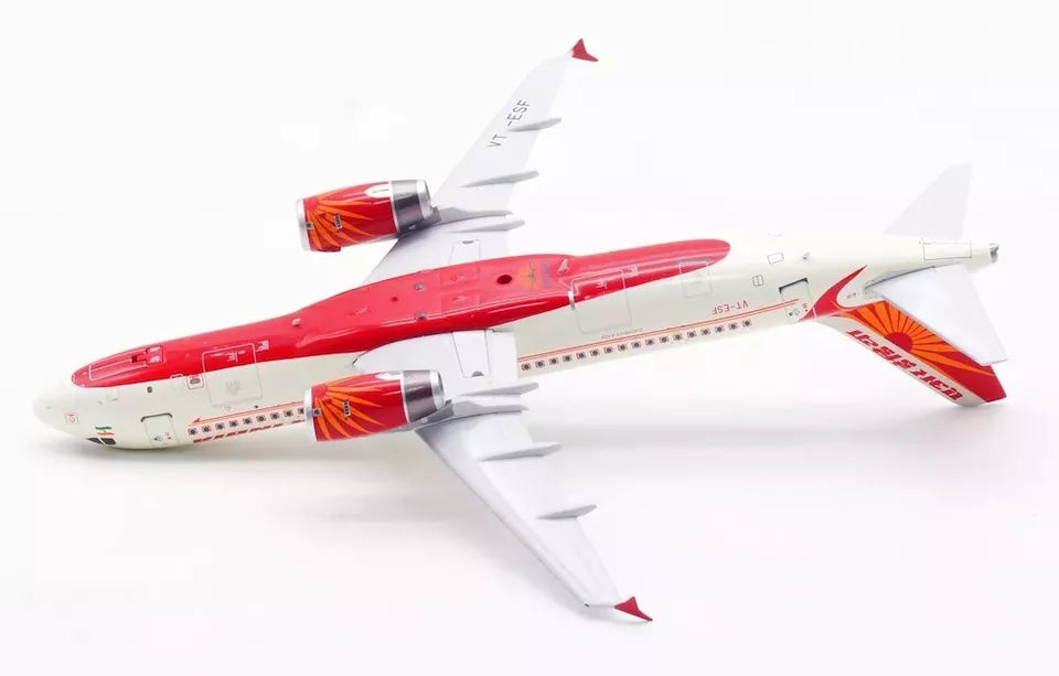 INFLIGHT 200 A320-231 AIR INDIA REG: VT-ESF