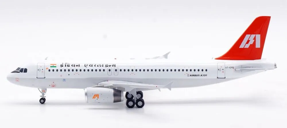 INFLIGHT 200 A320-231 INDIAN AIRLINES REG: VT-EPB