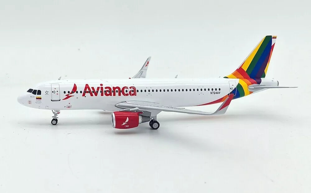 INFLIGHT 200 A320 AVIANCA RAINBOW REG: N724AV