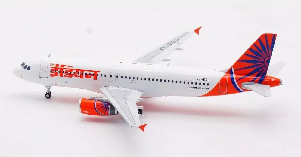 INFLIGHT 200 A320-231 INDIAN AIRLINES REG: VT-ESF