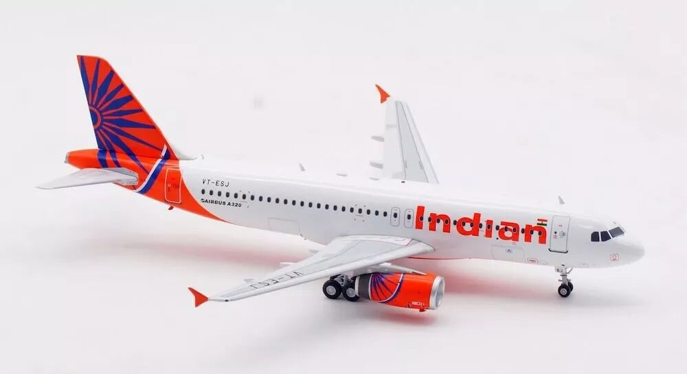 INFLIGHT 200 A320-231 INDIAN AIRLINES REG: VT-ESF