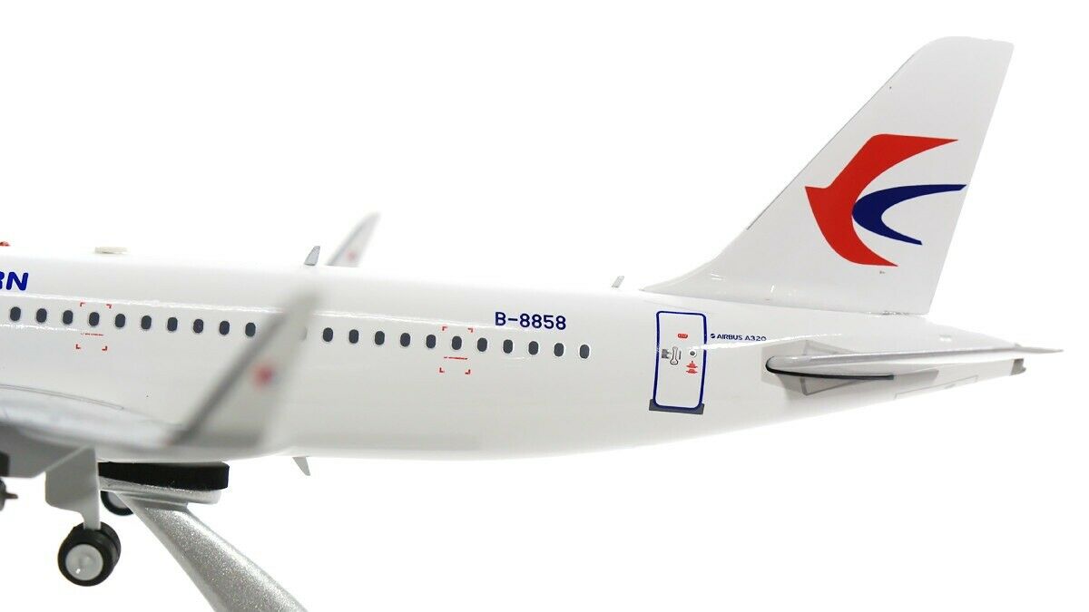 INFLIGHT 200 A320-214  CHINA EASTERN AIRLINES REG: B-8858