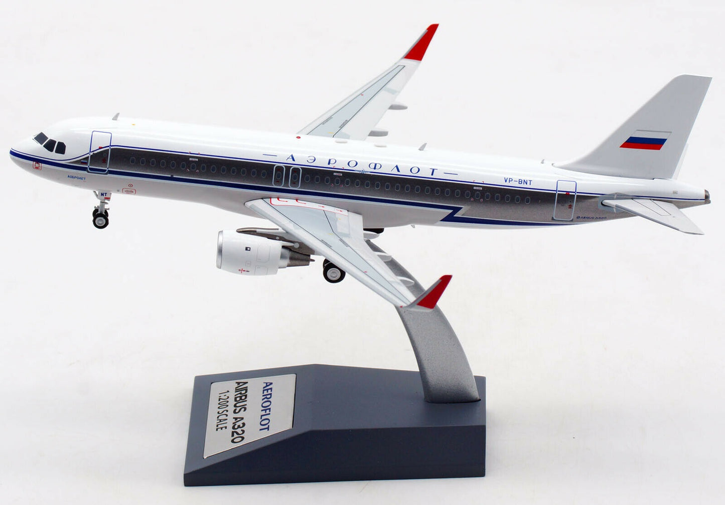 INFLIGHT 200 A320-214 AEROFLOT RUSSIAN AIRLINES REG: VP-BNT