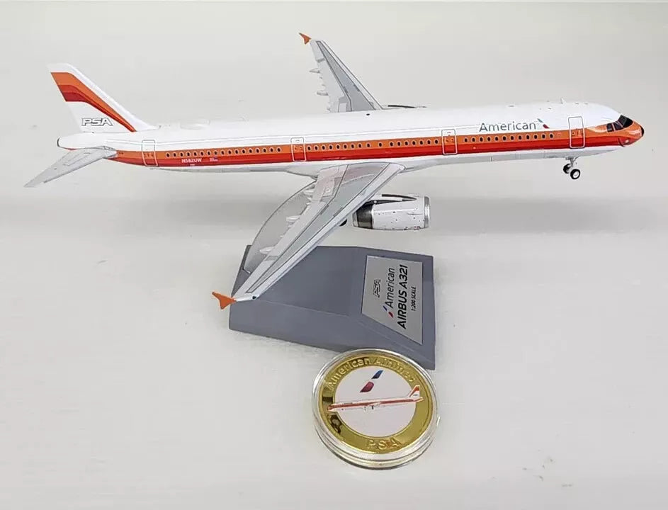 INFLIGHT 200 A321-231 AMERICAN AIRLINES REG: N582UW AND COLLECTORS COIN