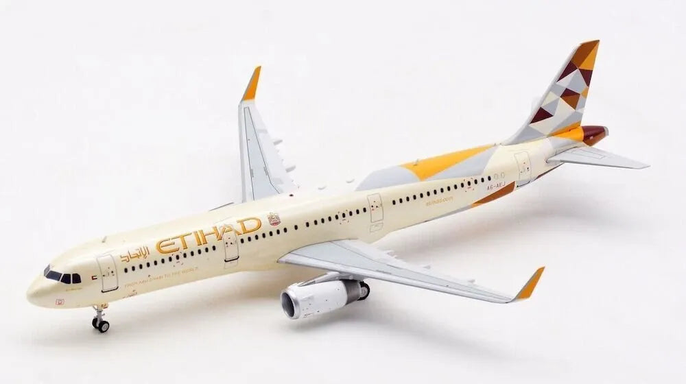 INFLIGHT 200 A321-231 ETIHAD AIRWAYS REG: A6-AEJ