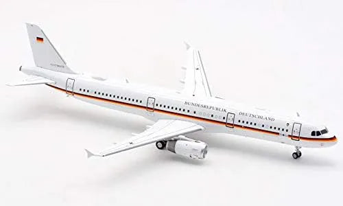 INFLIGHT 200 GERMAN AIR FORCE AIRBUS A321-231 REG: 15+04