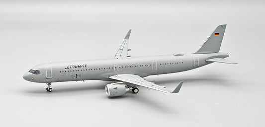INFLIGHT 200 A321-251NX LUFTWAFFE REG: 15+10