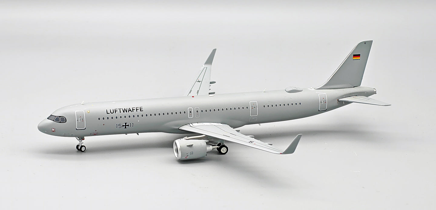 INFLIGHT 200 A321-251NX LUFTWAFFE REG: 15+10