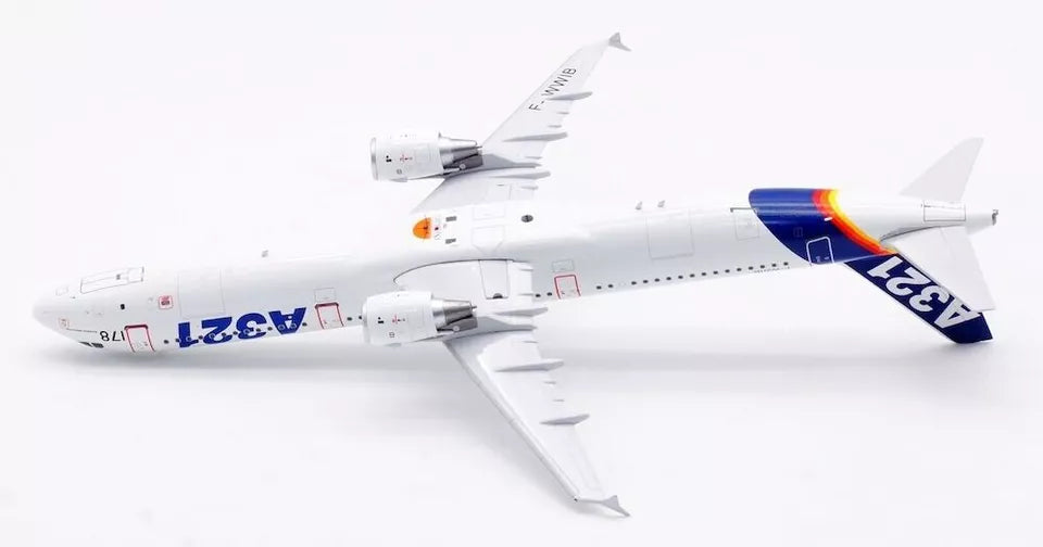 INFLIGHT 200 A321-111 AIRBUS REG: F-WWIB
