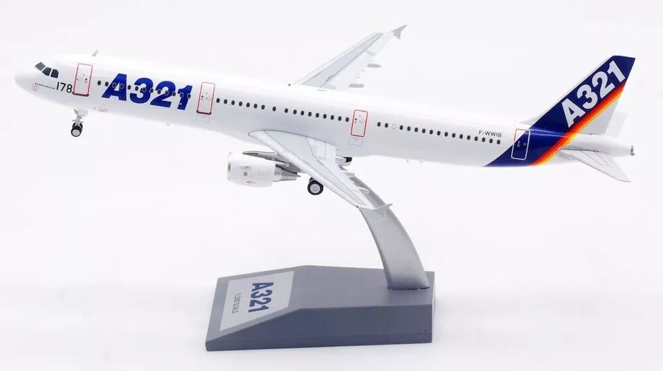 INFLIGHT 200 A321-111 AIRBUS REG: F-WWIB