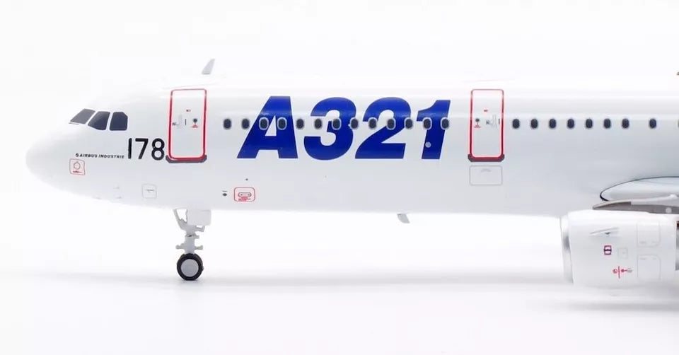 INFLIGHT 200 A321-111 AIRBUS REG: F-WWIB