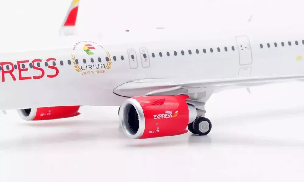 INFLIGHT 200 A321-251NX IBERIA EXPRESS REG: EC-OAS
