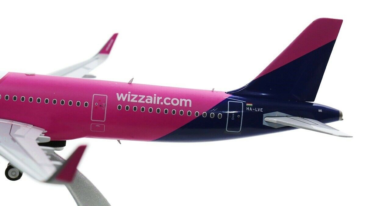 INFLIGHT 200 A321NEO WIZZ AIR REG: HA-LVE