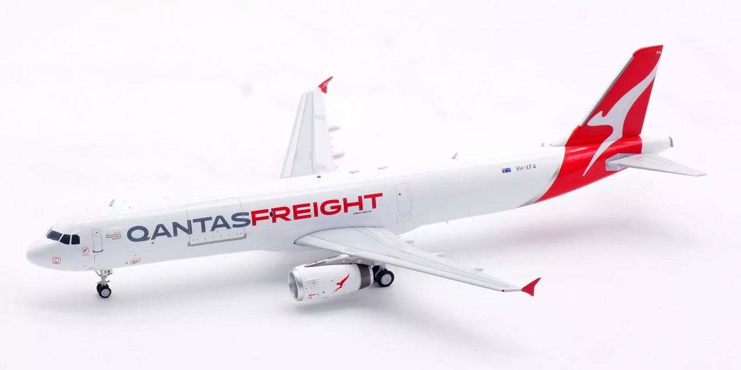 INFLIGHT 200 A321-200 QANTAS FREIGHT (EXPRESS FREIGHTERS AUSTRALIA) REG: VH-XF4