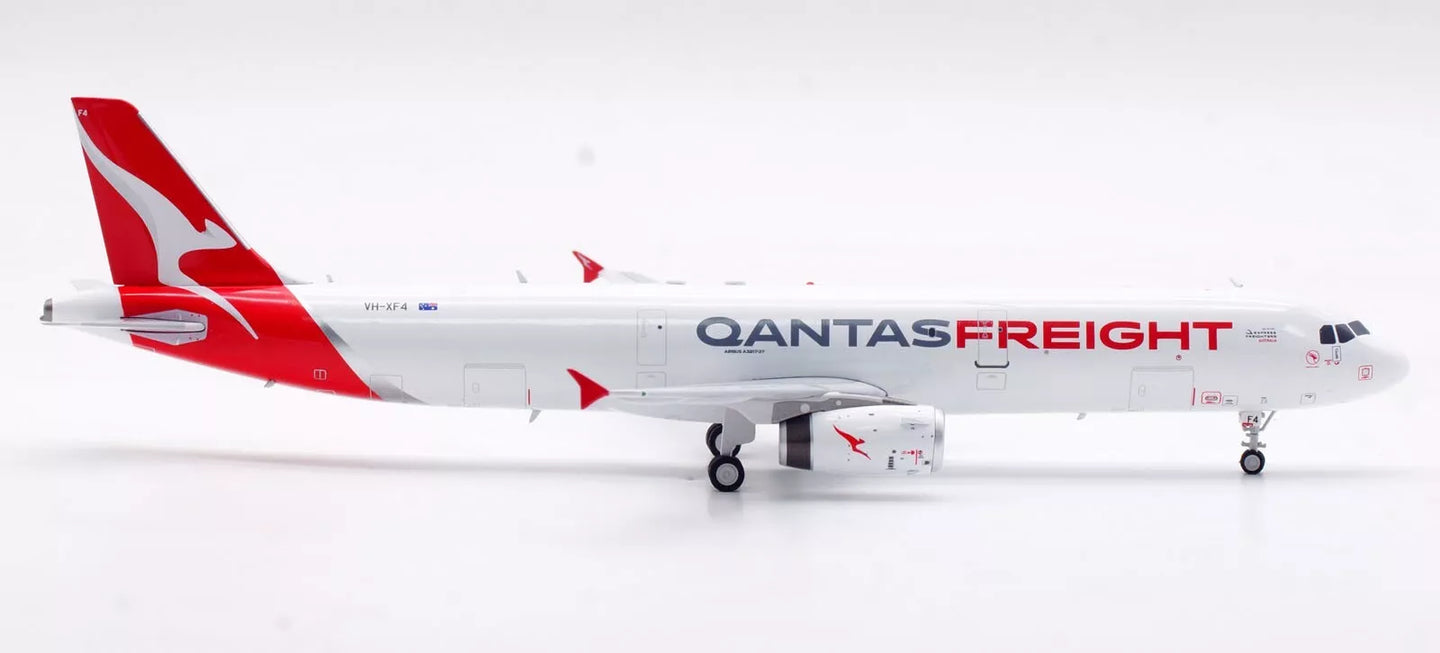 INFLIGHT 200 A321-200 QANTAS FREIGHT (EXPRESS FREIGHTERS AUSTRALIA) REG: VH-XF4