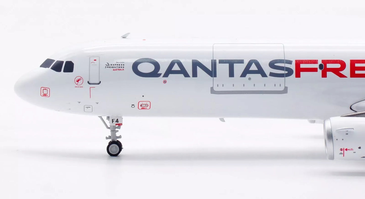 INFLIGHT 200 A321-200 QANTAS FREIGHT (EXPRESS FREIGHTERS AUSTRALIA) REG: VH-XF4
