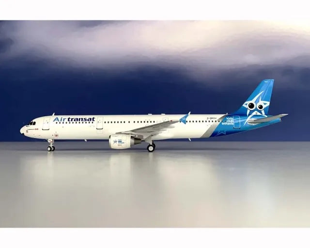 INFLIGHT 200 AIR TRANSAT A321-211 REG: C-GEZJ