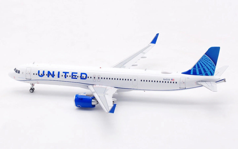 INFLIGHT 200 A321N UNITED AIRLINES REG: N14506