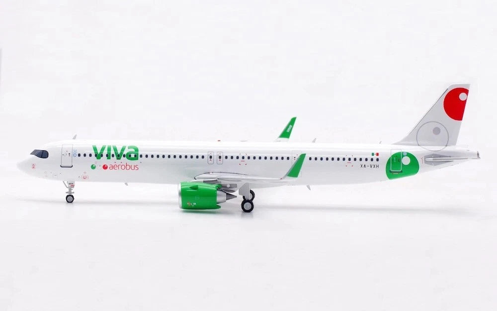 INFLIGHT 200 A321-271NXLR VIVA AEROBUS REG: XA-VXH WITH STAND (LIMITED 60 MODELS)