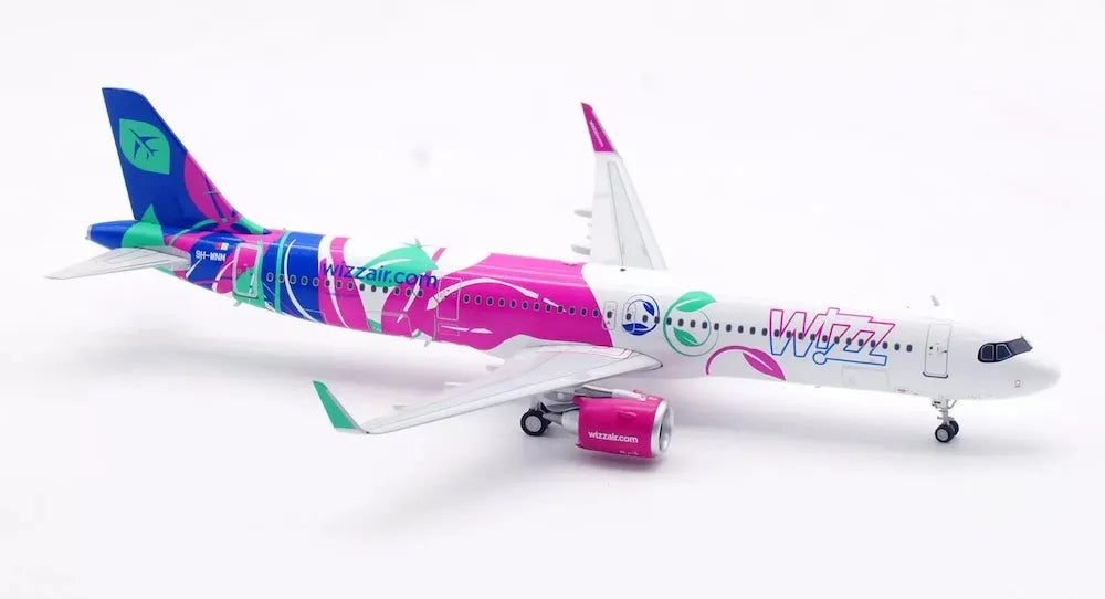 INFLIGHT 200 A321-271NX WIZZ AIR MALTA "FLY THE GREENEST" REG: 9H-WNM