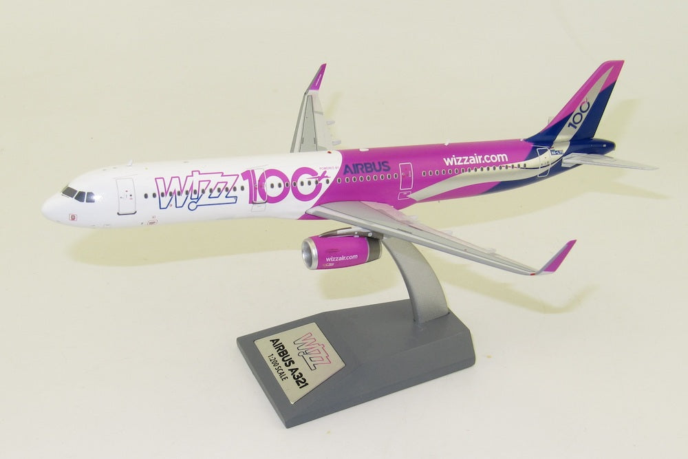 INFLIGHT 200 321-200 WIZZ AIR "100TH AIRBUS" REG: HA-LTD