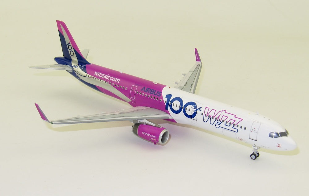 INFLIGHT 200 321-200 WIZZ AIR "100TH AIRBUS" REG: HA-LTD